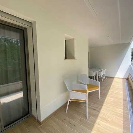 Modern Flat 300 M From The Sea Apartment